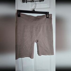 New Balance Ribbed High-Waist Biker Shorts